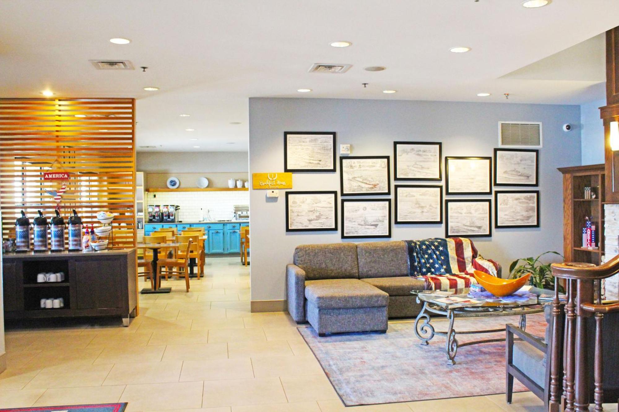 Independence Stay Hotel & Suites Marinette Eksteriør bilde